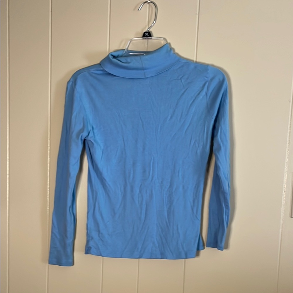 New York & Company Blue Fitted Long Sleeve Tee